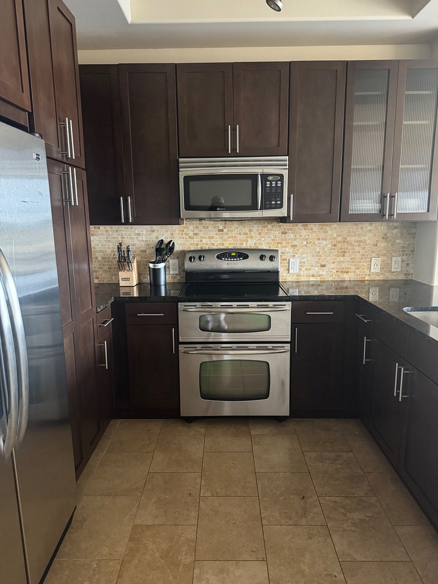 Furnished Finder property 1037762_1 photo 3
