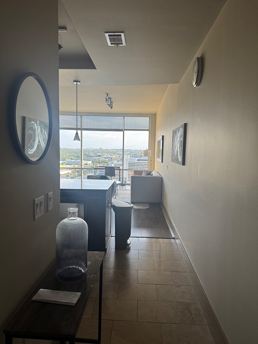 Furnished Finder property 1037762_1 photo 2