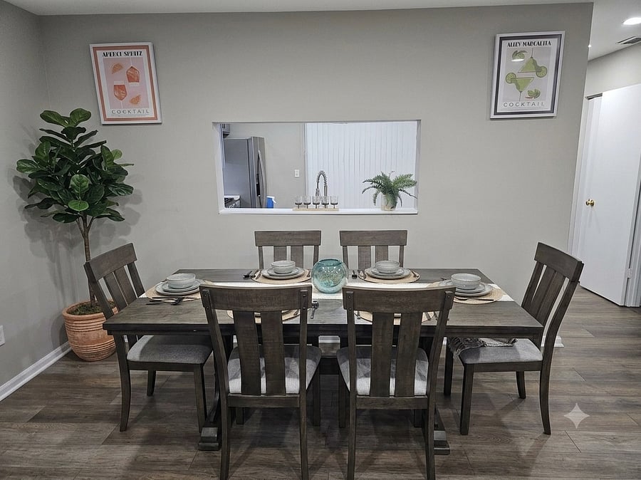Furnished Finder property 1037770_1 photo 3