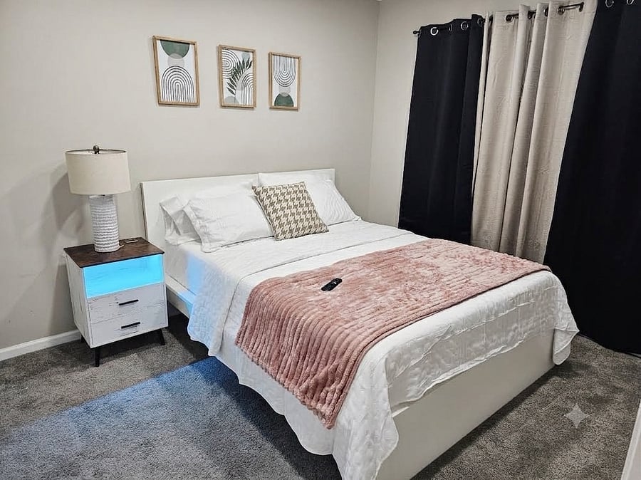 Furnished Finder property 1037770_1 photo 6