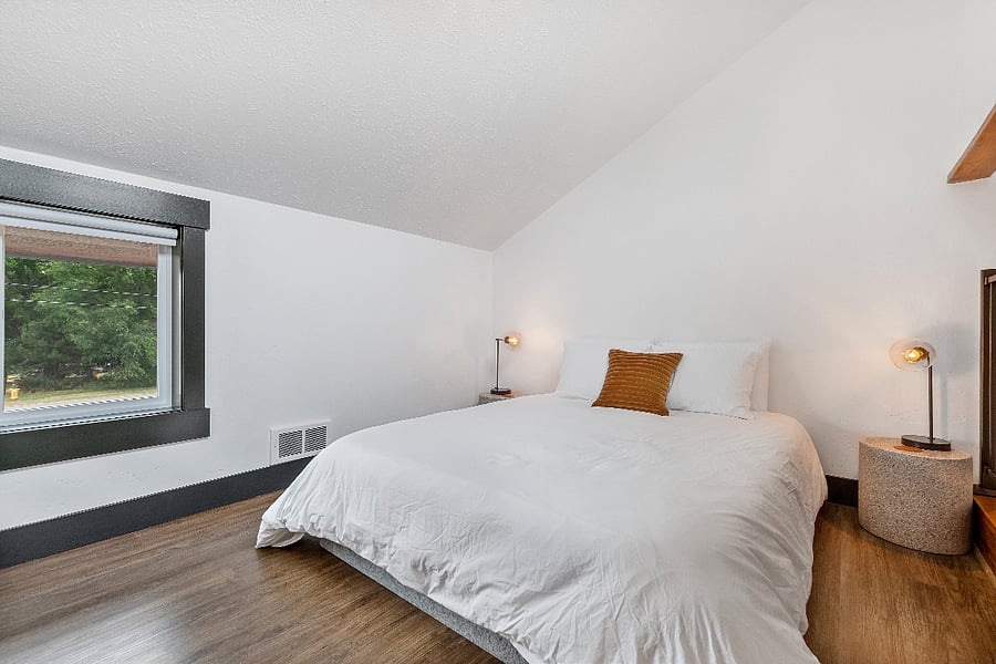 Furnished Finder property 1037777_1 photo 10