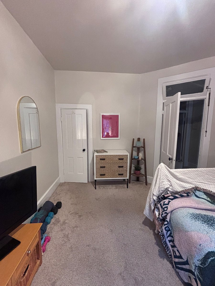 Furnished Finder property 1037778_1 photo 2