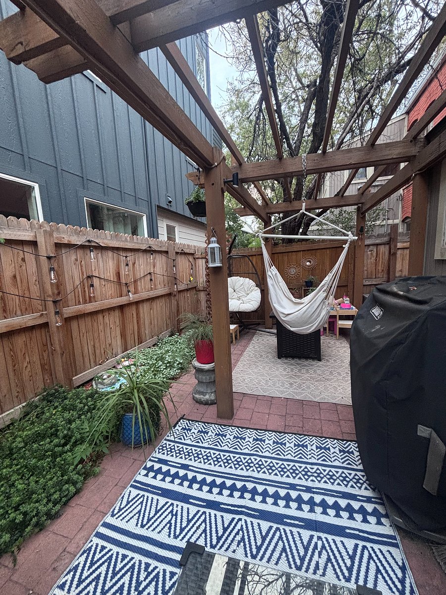 Furnished Finder property 1037778_1 photo 10