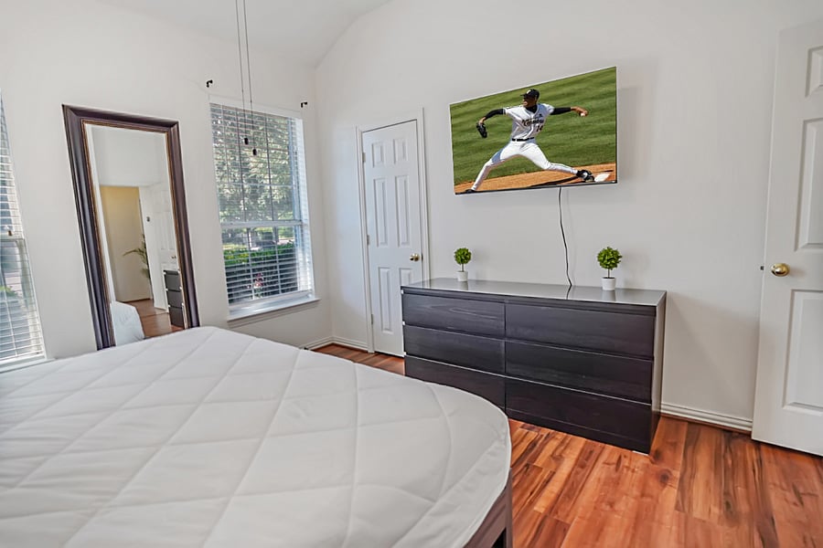 Furnished Finder property 1037782_1 photo 2