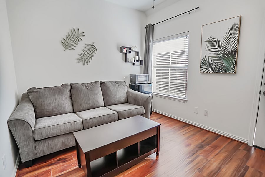 Furnished Finder property 1037782_1 photo 9