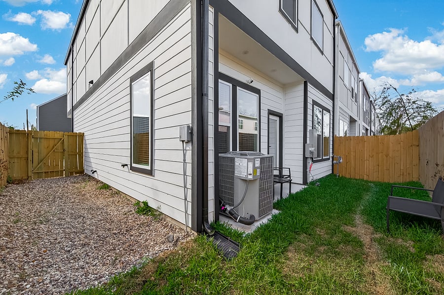 Furnished Finder property 1037827_1 photo 16