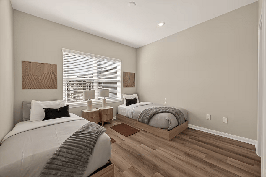 Furnished Finder property 1037827_1 photo 12