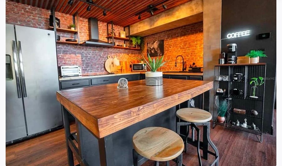 Furnished Finder property 1037836_1 photo 3