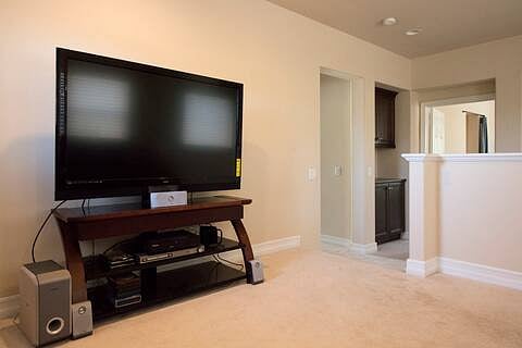 Furnished Finder property 1037837_1 photo 11