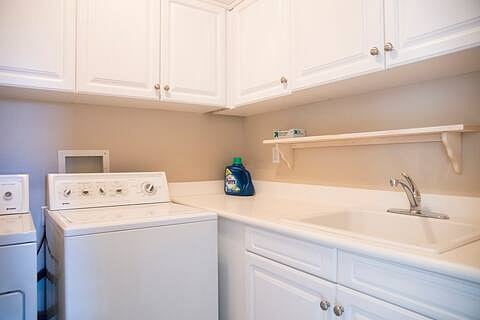 Furnished Finder property 1037837_1 photo 13