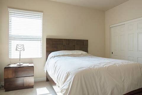 Furnished Finder property 1037837_1 photo 14