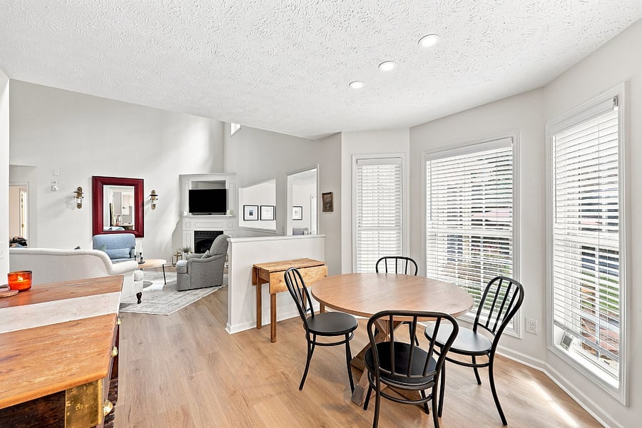 Furnished Finder property 1037854_1 photo 12