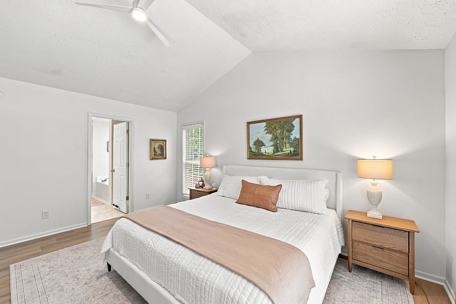 Furnished Finder property 1037854_1 photo 28