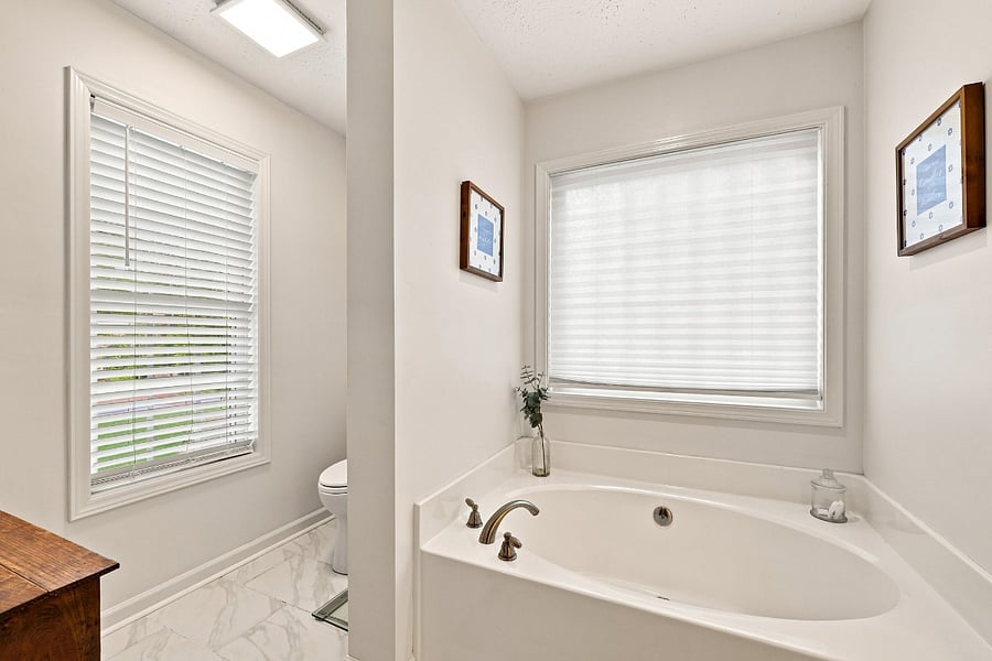 Furnished Finder property 1037854_1 photo 31