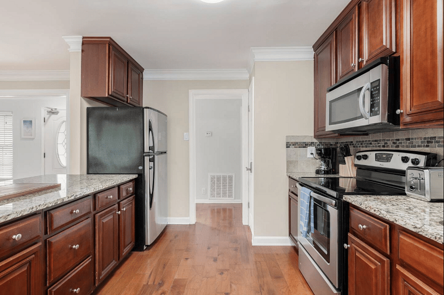 Furnished Finder property 1037857_1 photo 8