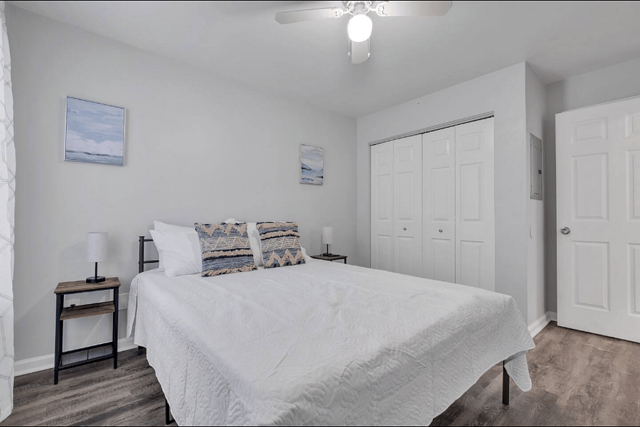 Furnished Finder property 1037858_1 photo 9