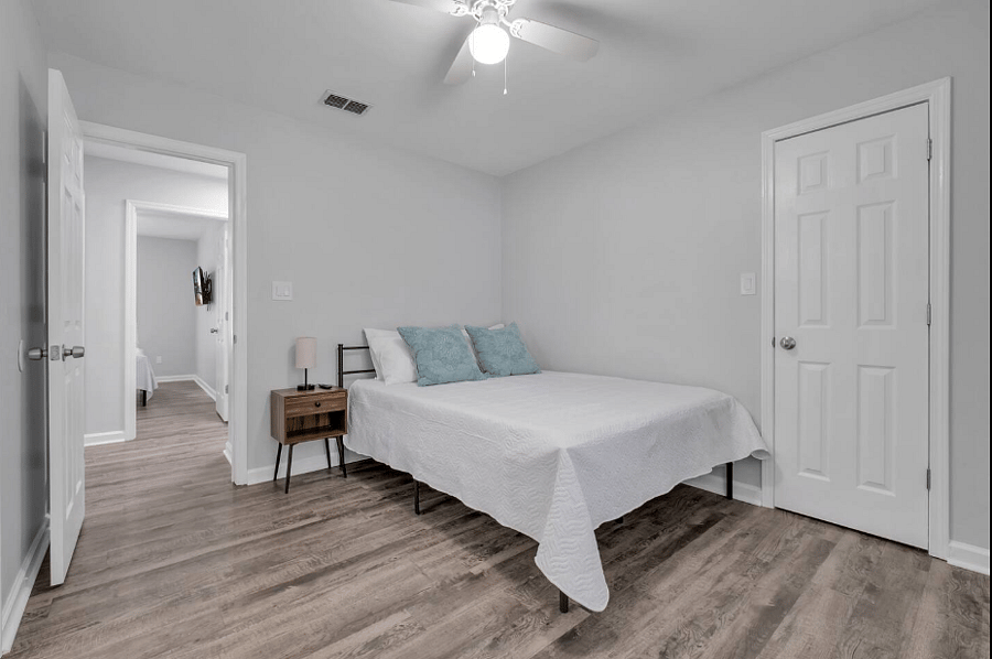 Furnished Finder property 1037858_1 photo 17