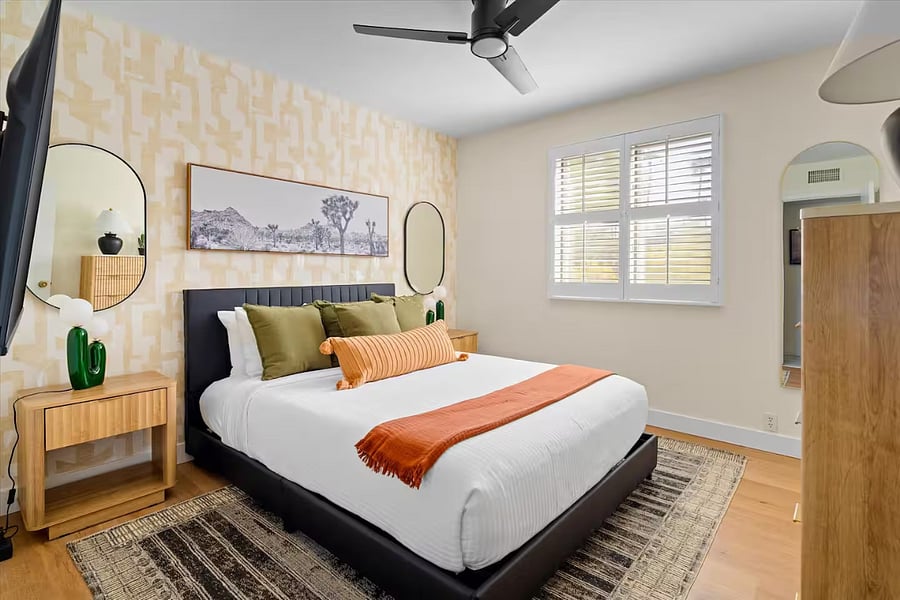 Queen Bedroom 3