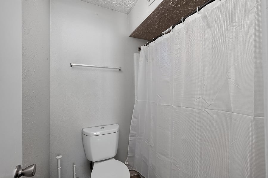 Furnished Finder property 1037870_1 photo 5