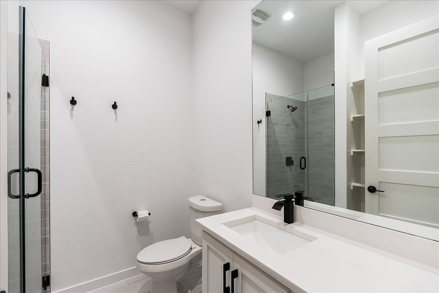 Furnished Finder property 1037873_1 photo 26