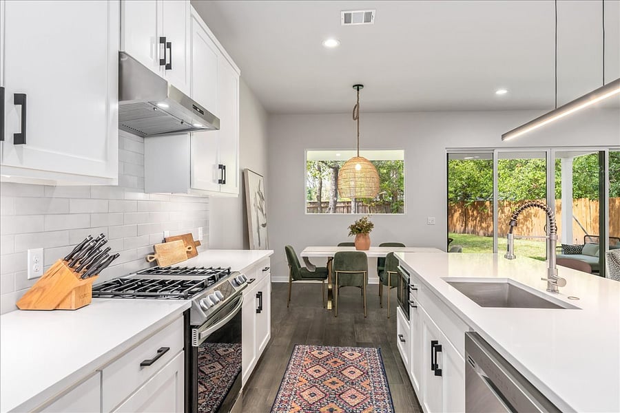 Furnished Finder property 1037873_1 photo 3