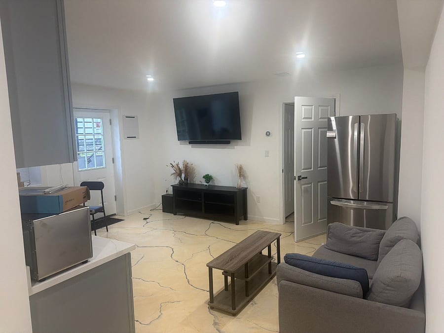 Furnished Finder property 1037876_1 photo 4