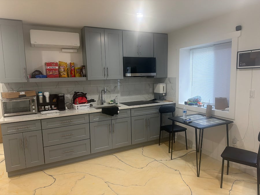 Furnished Finder property 1037876_1 photo 3