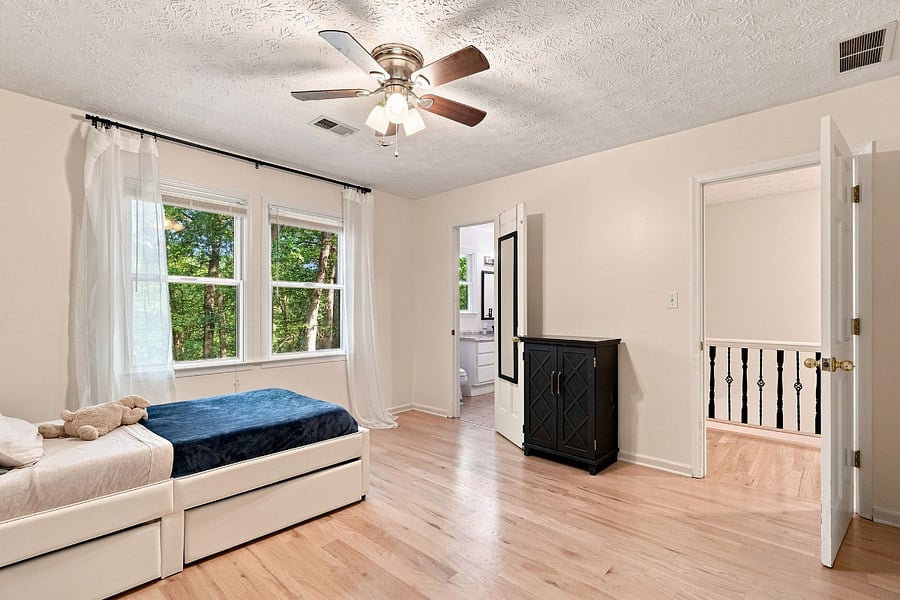 Furnished Finder property 1037877_1 photo 7