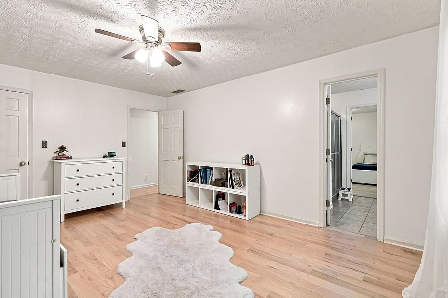 Furnished Finder property 1037877_1 photo 8