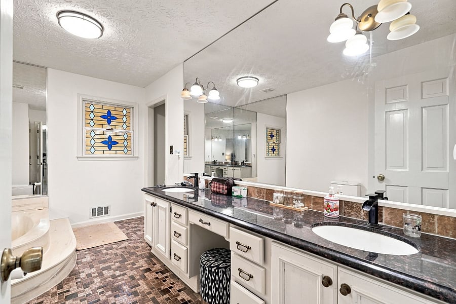 Furnished Finder property 1037877_1 photo 12