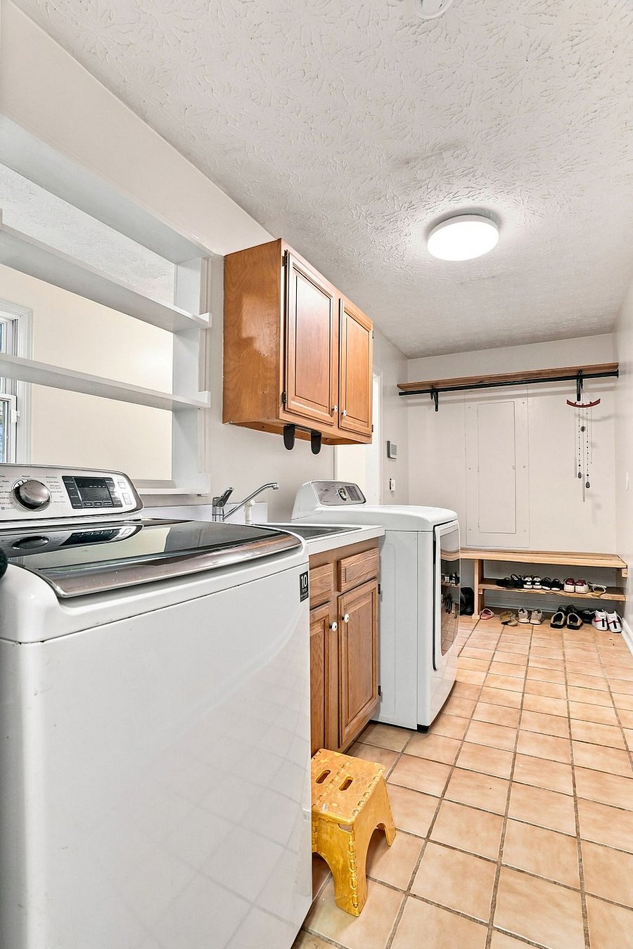 Furnished Finder property 1037877_1 photo 18