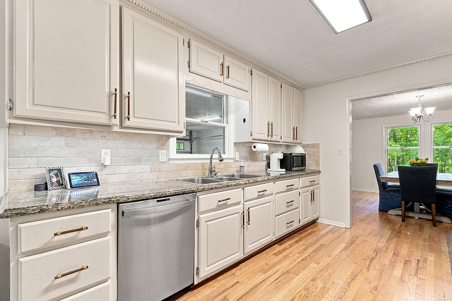 Furnished Finder property 1037877_1 photo 29