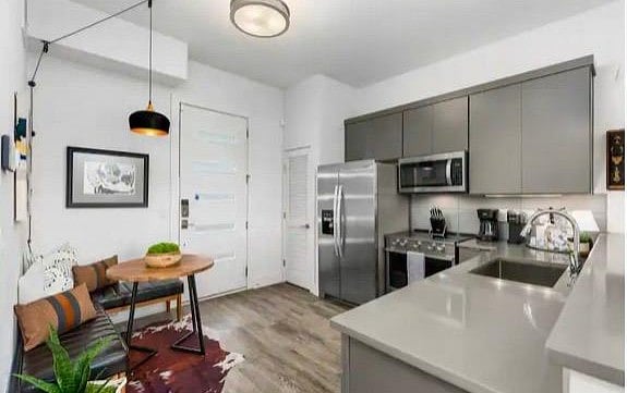 Furnished Finder property 1037887_1 photo 6
