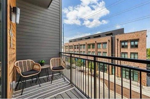 Furnished Finder property 1037887_1 photo 4