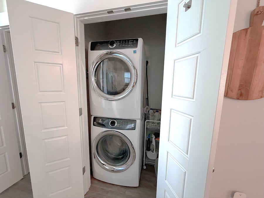 Furnished Finder property 1037900_1 photo 8