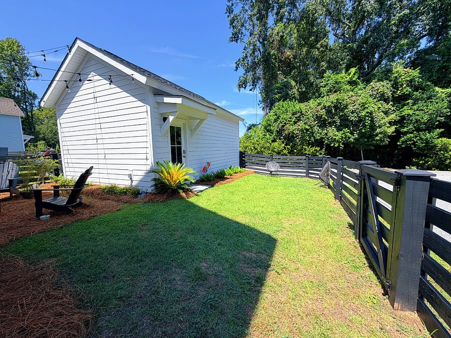 Furnished Finder property 1037900_1 photo 3