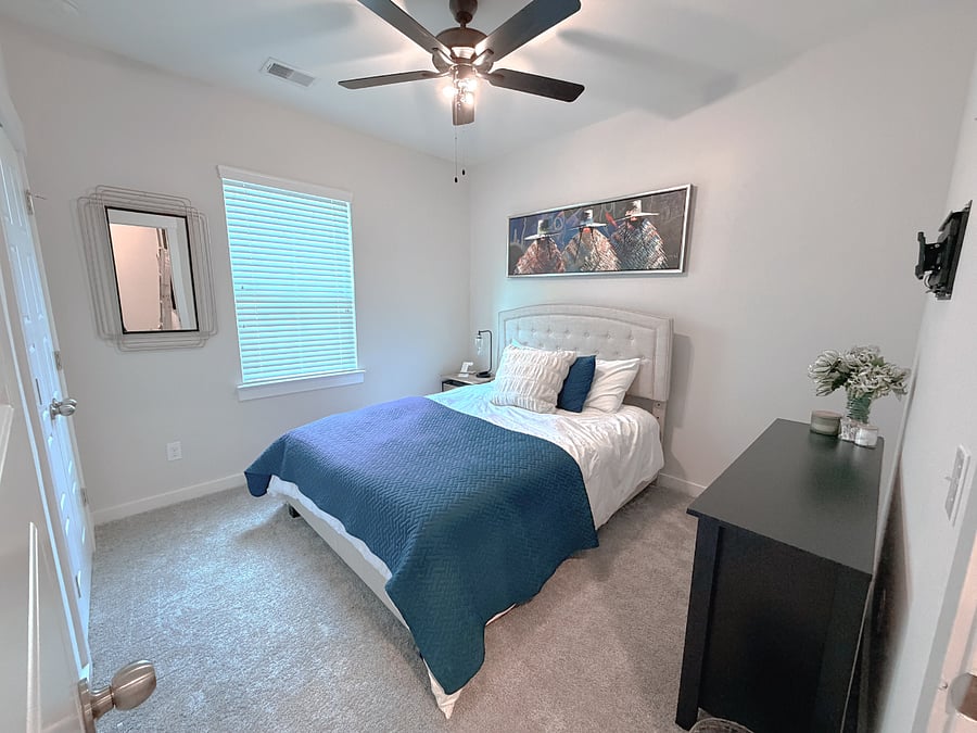 Furnished Finder property 1037900_1 photo 12