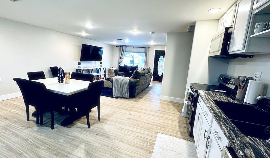 Furnished Finder property 1037934_1 photo 10