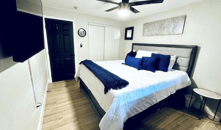 Furnished Finder property 1037934_1 photo 16