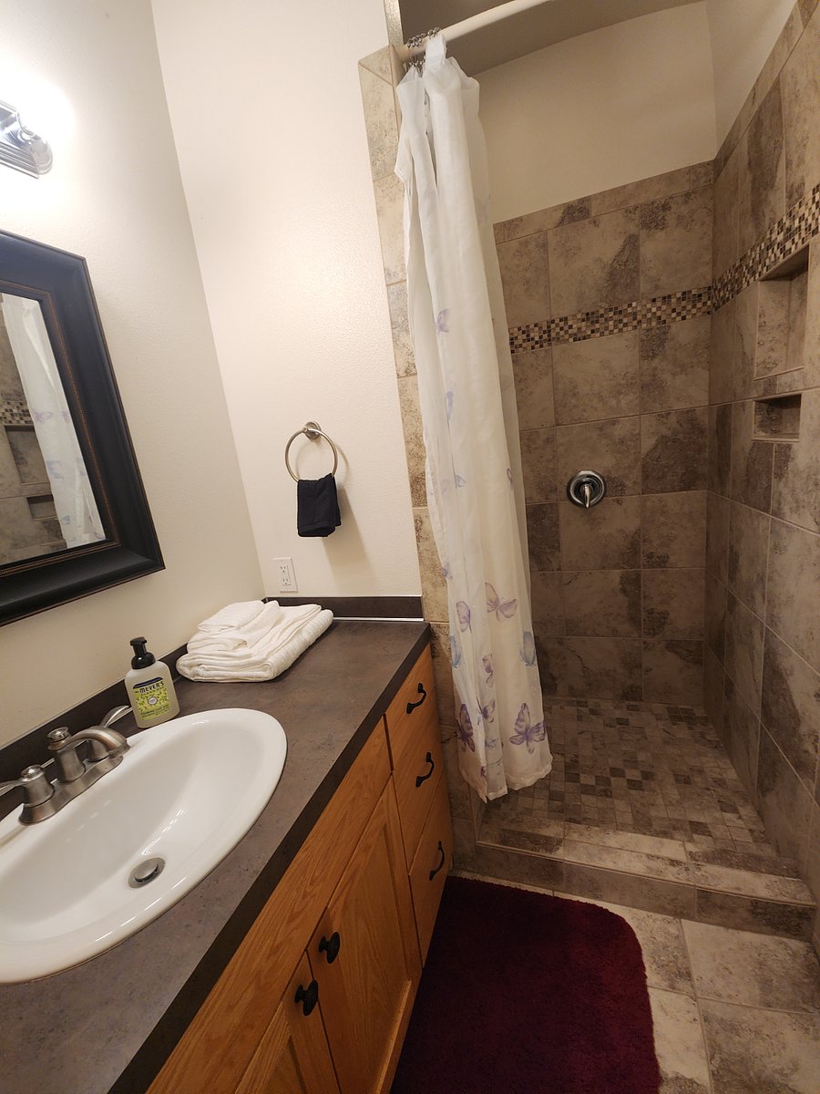 Furnished Finder property 1037935_1 photo 11