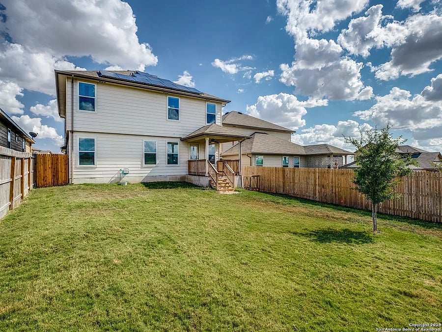 Furnished Finder property 1037942_1 photo 2