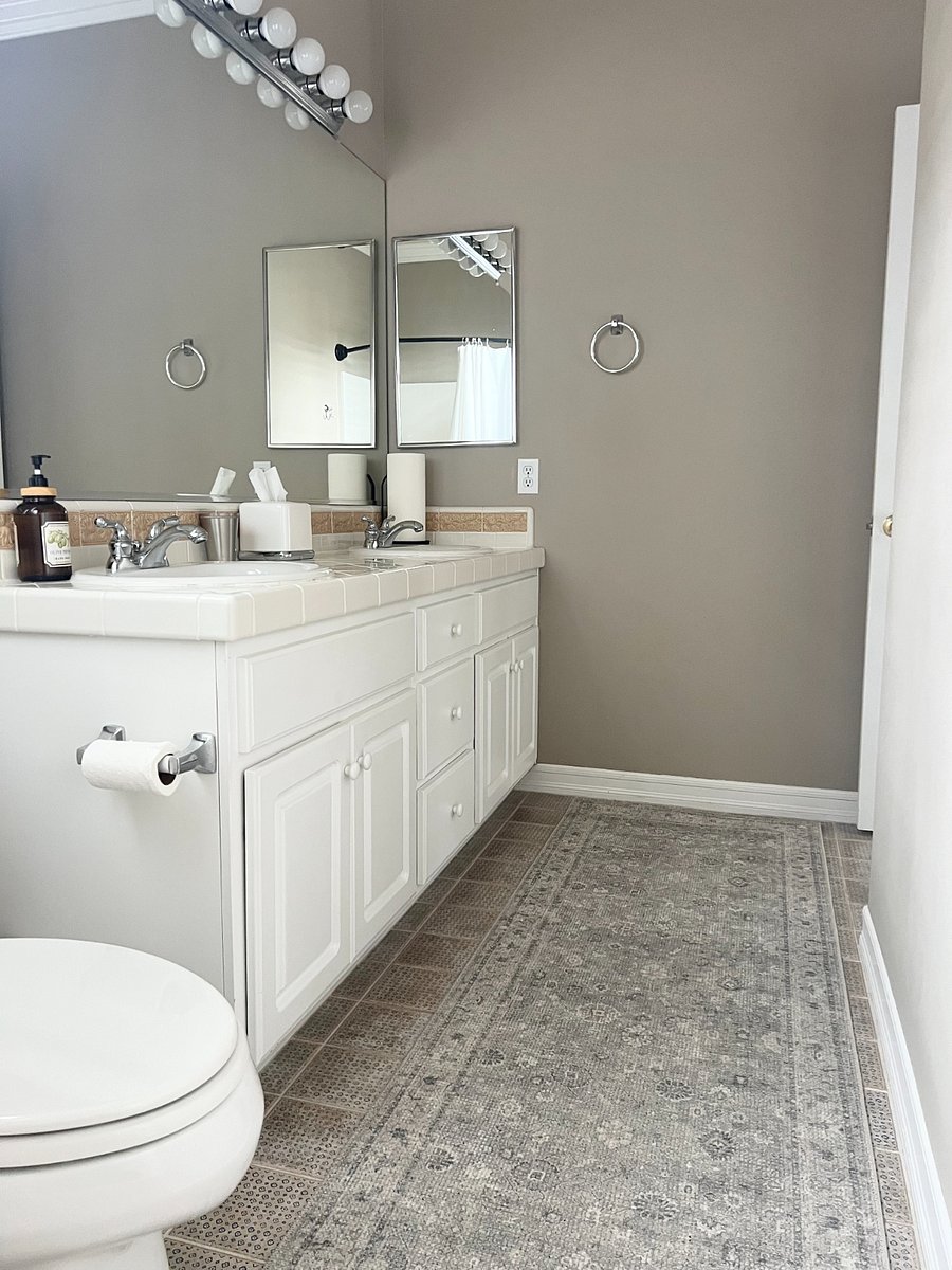 Furnished Finder property 1037947_1 photo 11