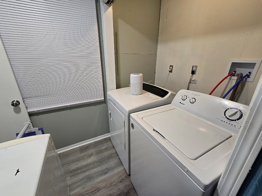 Furnished Finder property 1037954_1 photo 9