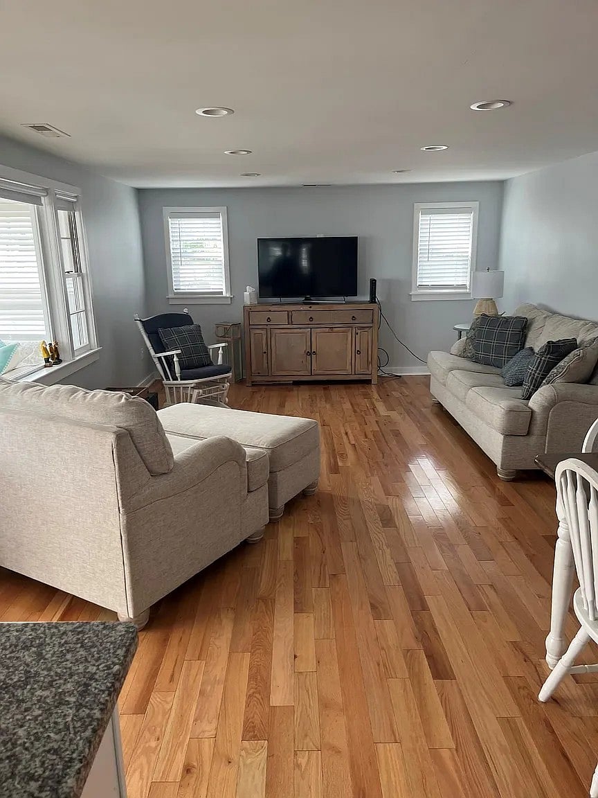 Furnished Finder property 1037972_1 photo 3