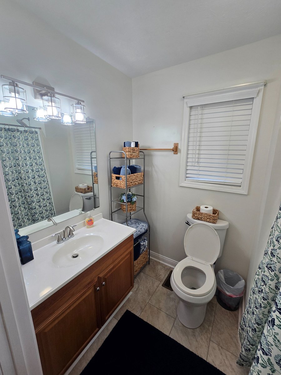Furnished Finder property 1037978_1 photo 4
