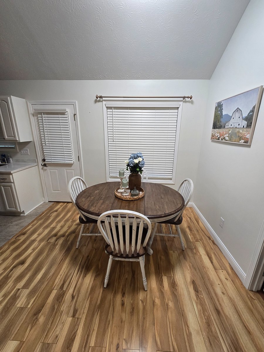 Furnished Finder property 1037978_1 photo 7