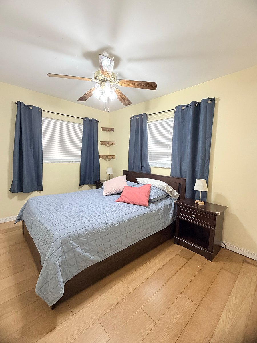 Furnished Finder property 1037985_1 photo 11