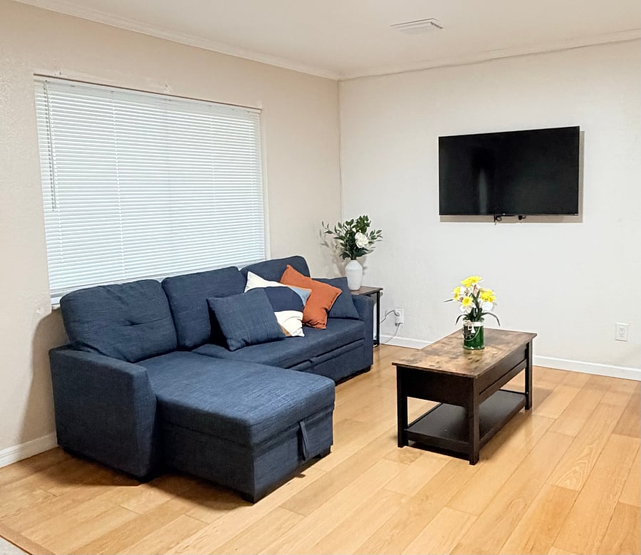 Furnished Finder property 1037985_1 photo 1