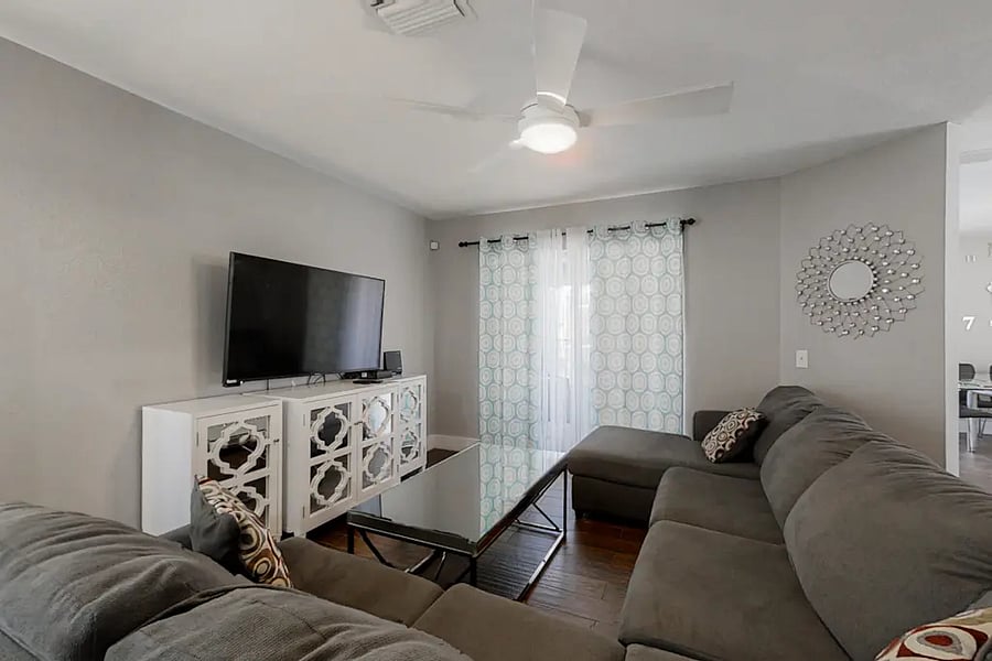 Furnished Finder property 1038003_1 photo 6
