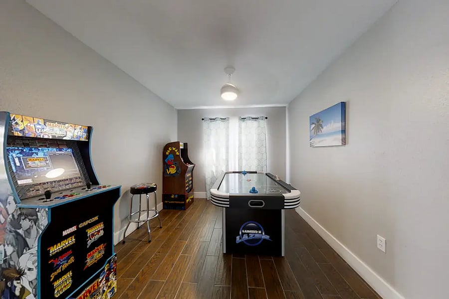 Furnished Finder property 1038003_1 photo 4